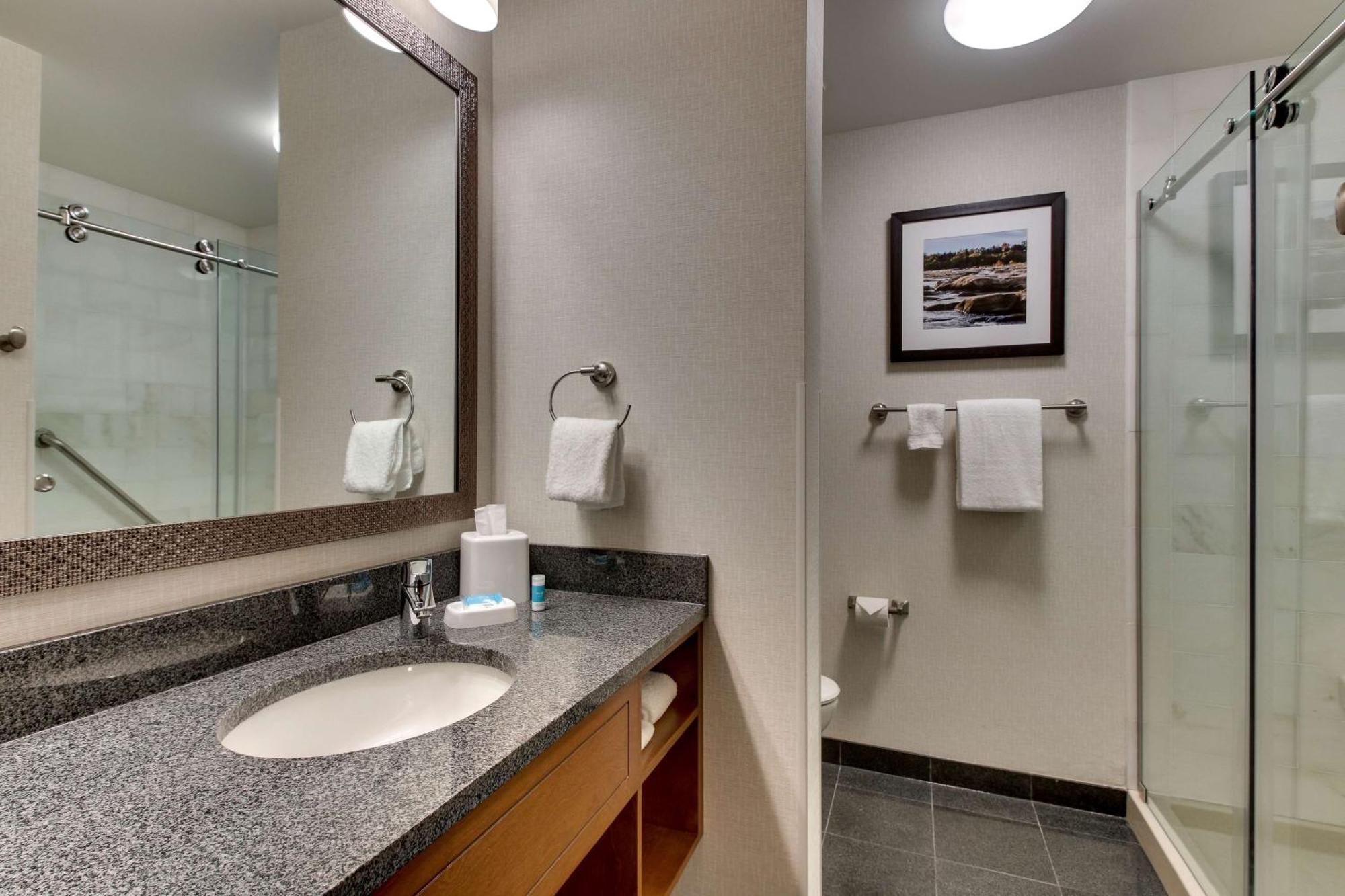 Drury Plaza Hotel Richmond Glen Allen Esterno foto